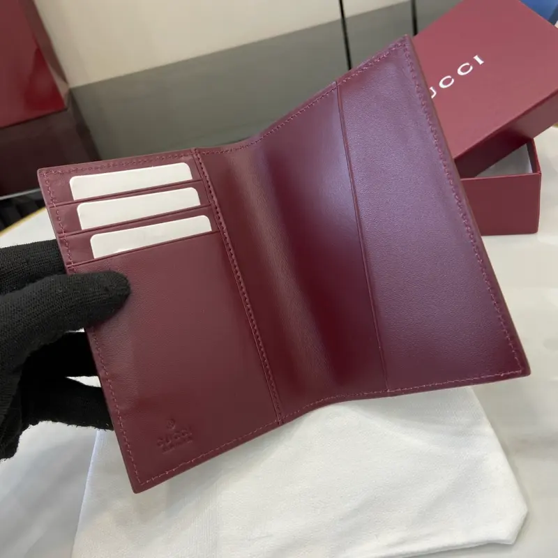 810072 CM 2 High-Quality Bags - Image 5