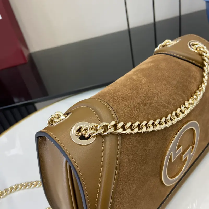 815715 CM 5 High-Quality Bags - Image 7