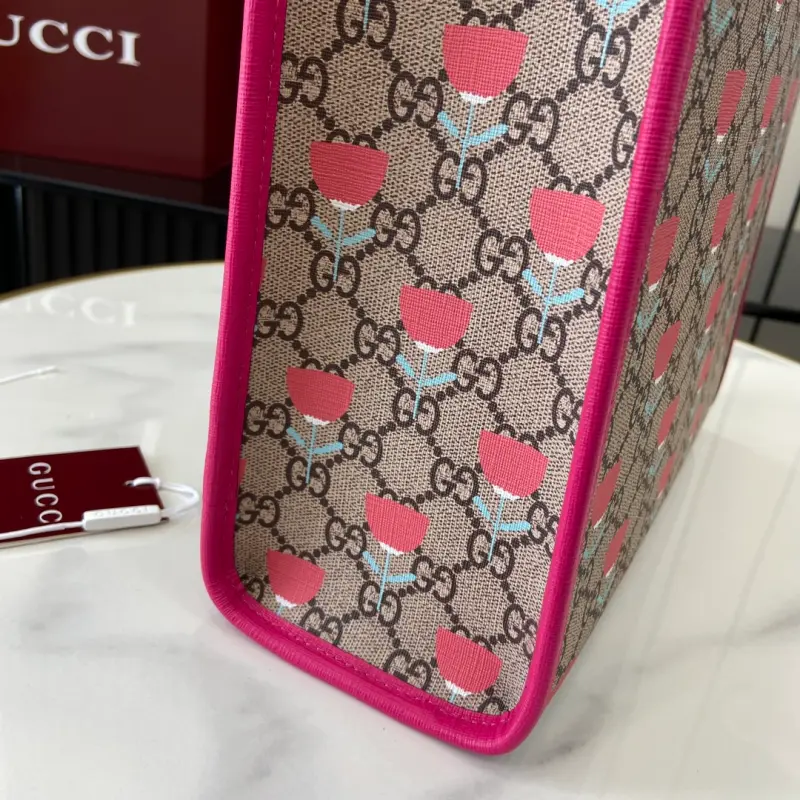 605614 CM 4 High-Quality Bags - Image 5