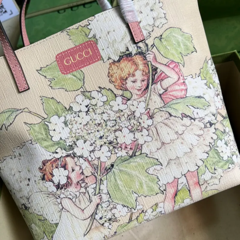 410812 CM 6 High-Quality Bags - Image 5