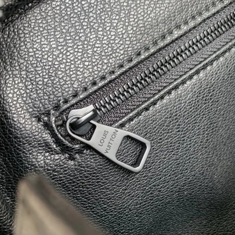 M12645 28x15x16.5cm High Quality Bags - Image 5