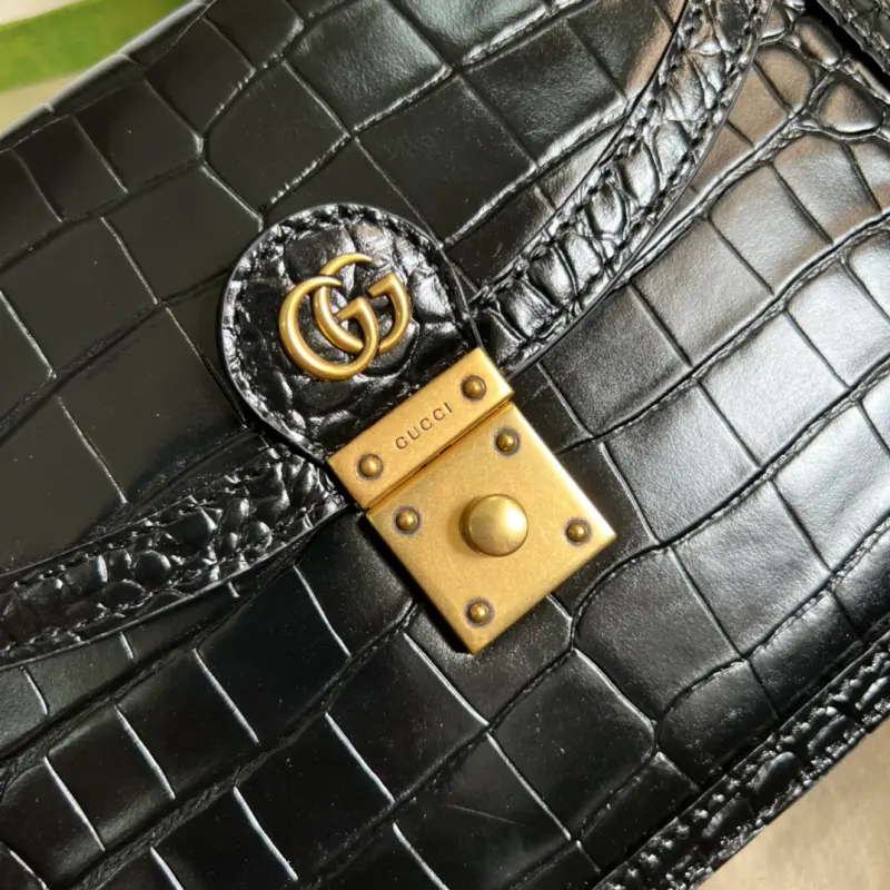 651055 CM 1 High-Quality Bags - Image 5