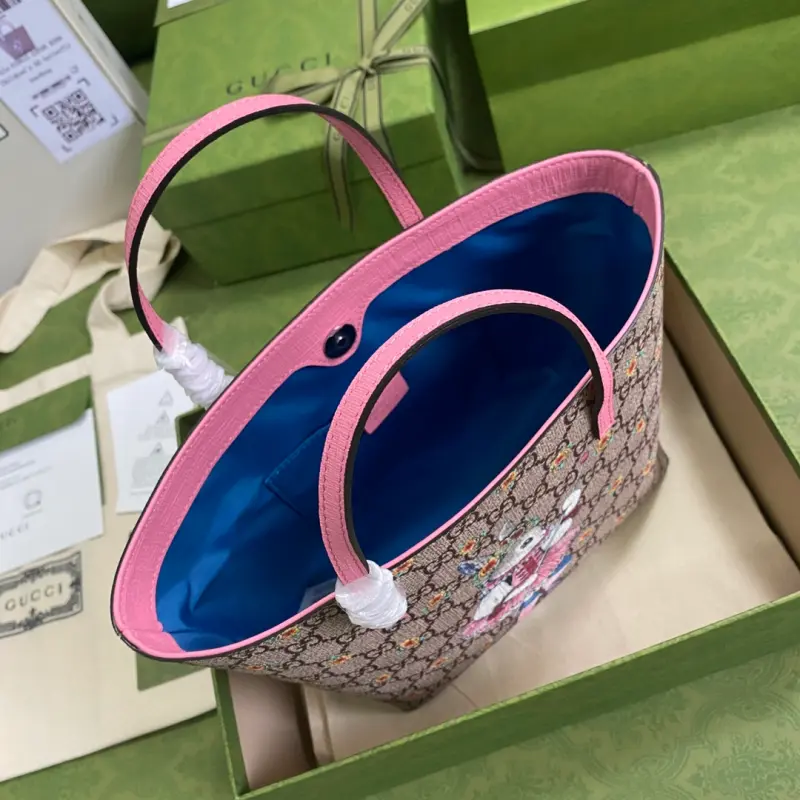 410812 CM 21 High-Quality Bags - Image 5