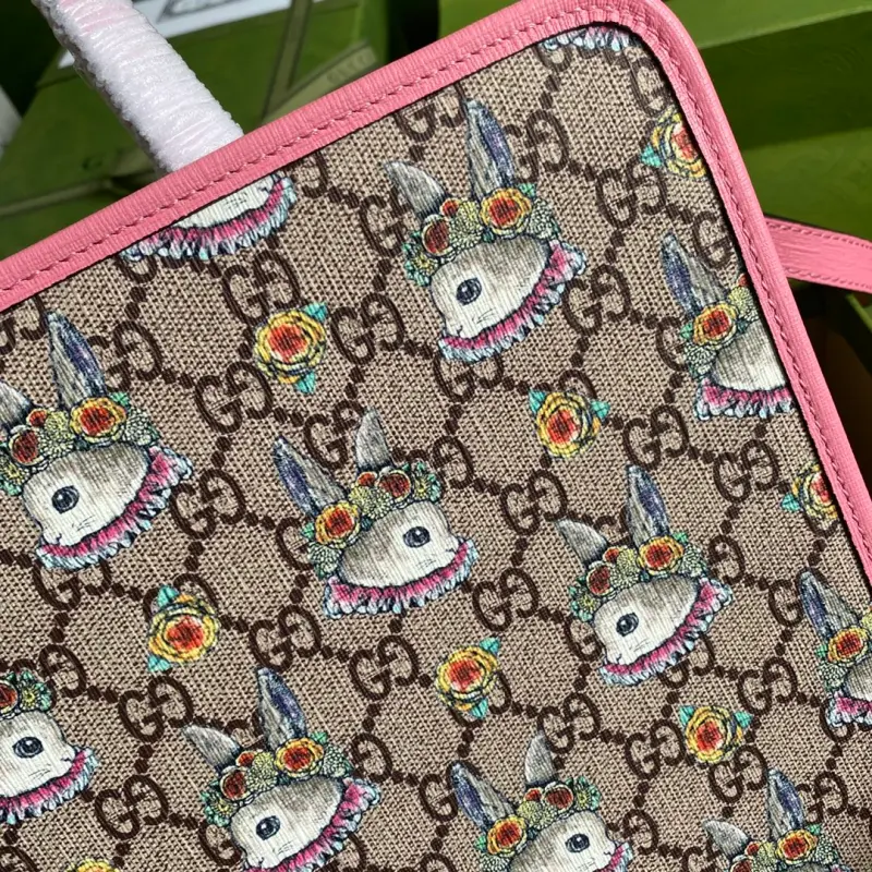 630542 CM 5 High-Quality Bags - Image 5