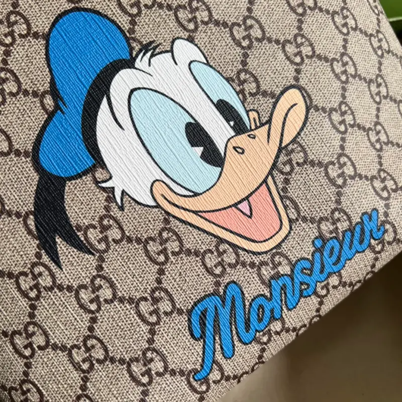 410812 CM 31 High-Quality Bags - Image 5