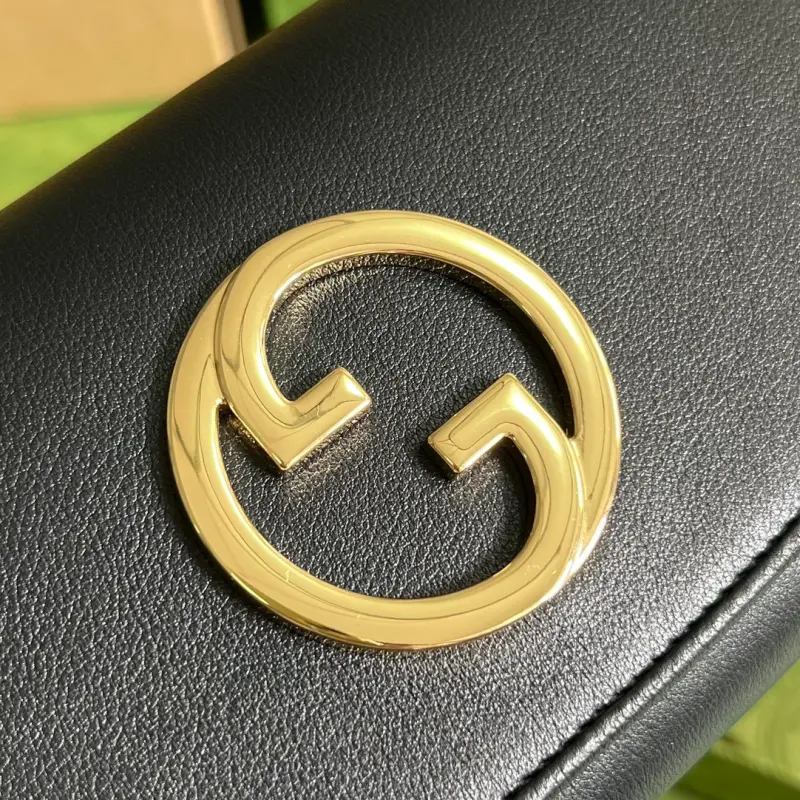 725215 CM 2 High-Quality Bags - Image 5