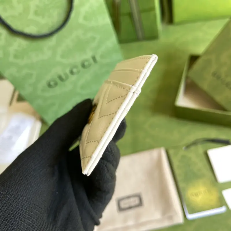 443127 CM 10 High-Quality Bags - Image 5