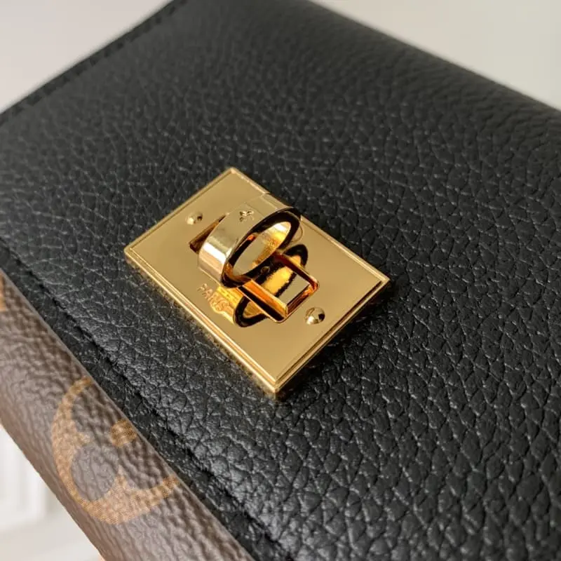 M82640 Black High Quality Bags - Image 5