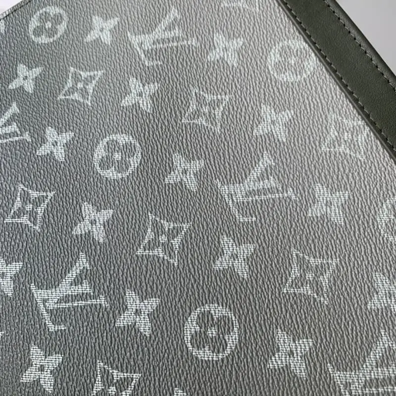 M61692 Grey Green 26x20x5cm High Quality Bags - Image 5