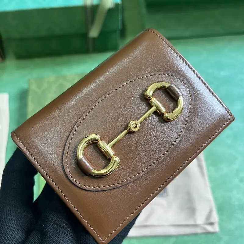 621887 CM 5 High-Quality Bags - Image 5