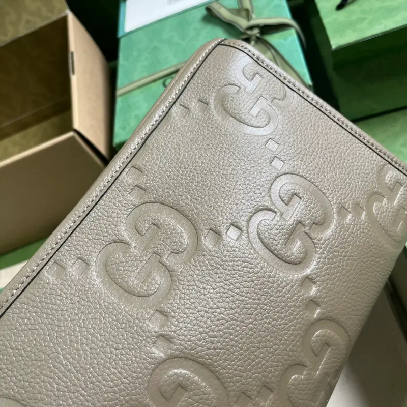 739490 CM 4 High-Quality Bags - Image 5