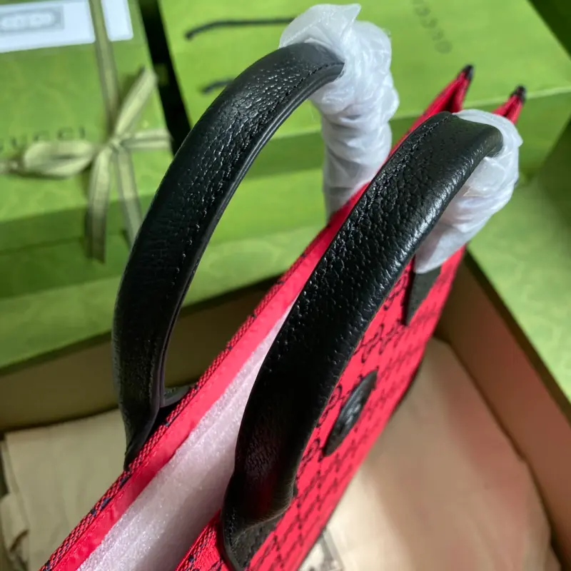 550763 CM 10 High-Quality Bags - Image 5