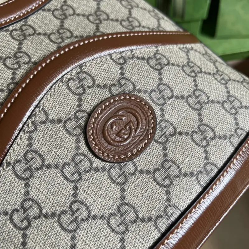 696011 CM 1 High-Quality Bags - Image 5