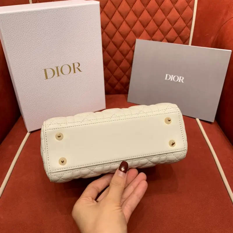 ML237 4 Cream White High Quality Bags - Image 6