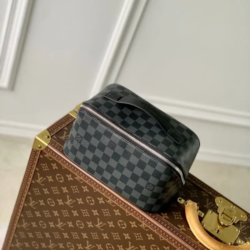 M11750 Black Grid 24x13x13cm High Quality Bags - Image 5