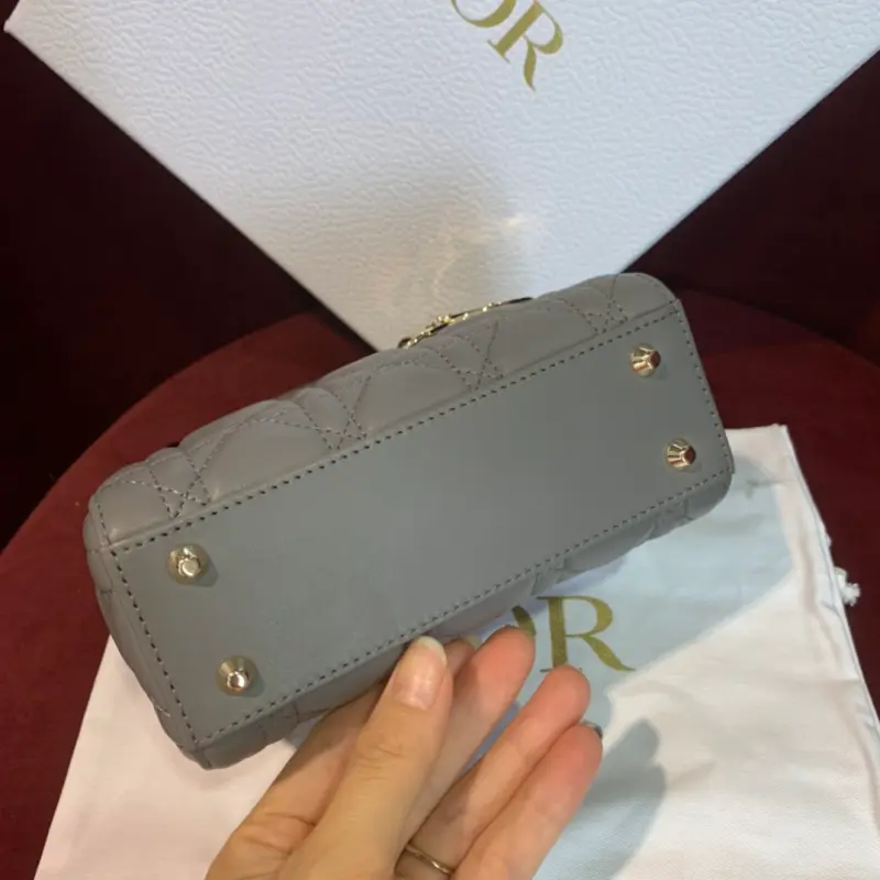 ML74 High Quality Bags - Image 5