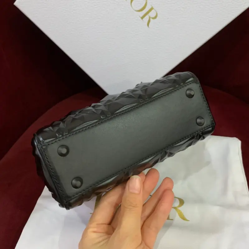 ML71 High Quality Bags - Image 5