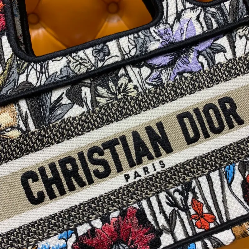 ML7 High Quality Bags - Image 4