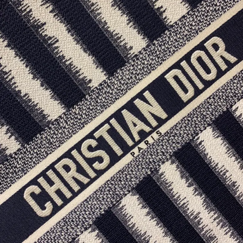 ML5 High Quality Bags - Image 5