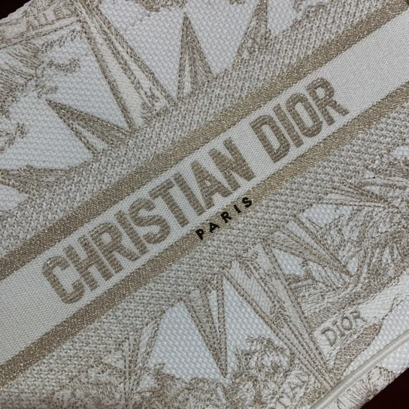 ML192 1 High Quality Bags - Image 4