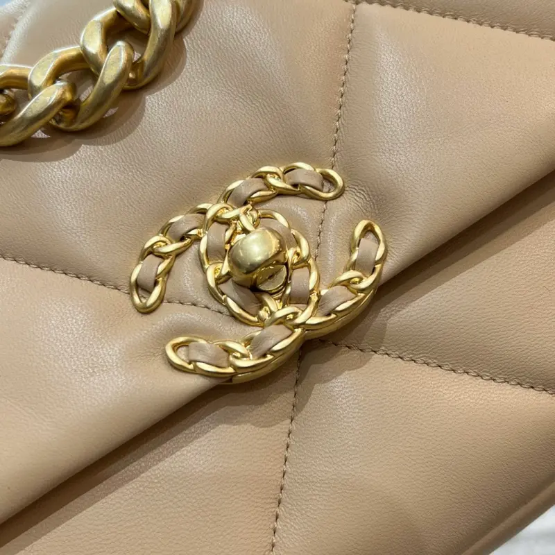 19BAG Small 26cm CM 10 High Quality Bags - Image 5