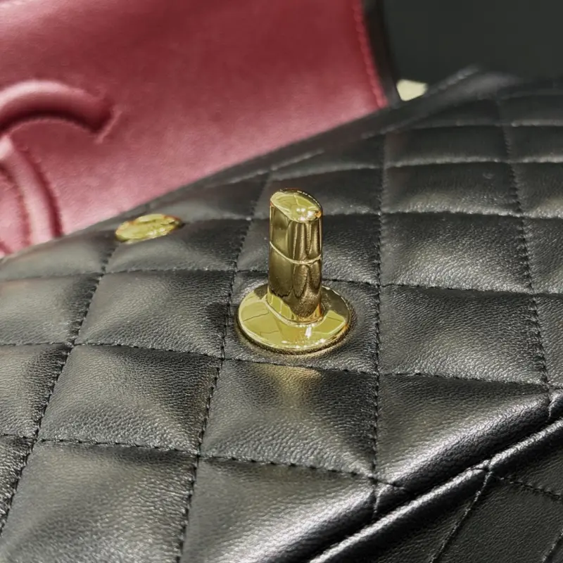 Medium 25cm Sheepskin CM 22 High Quality Bags - Image 5