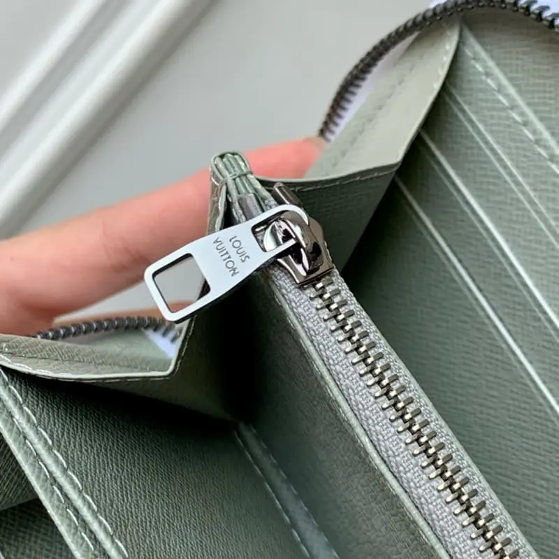 M13907 26x20x5cm High Quality Bags - Image 5