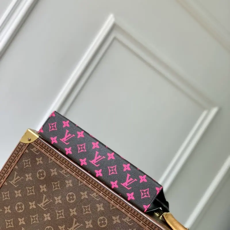 N00126 40x29x11cm High Quality Bags - Image 4