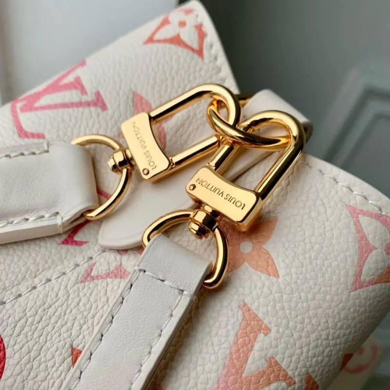 M83452 16x10x7.5cm High Quality Bags - Image 5