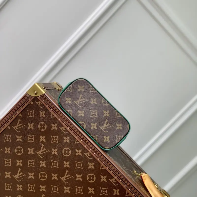 M82717 Old Flower Green 18x12x8cm High Quality Bags - Image 4