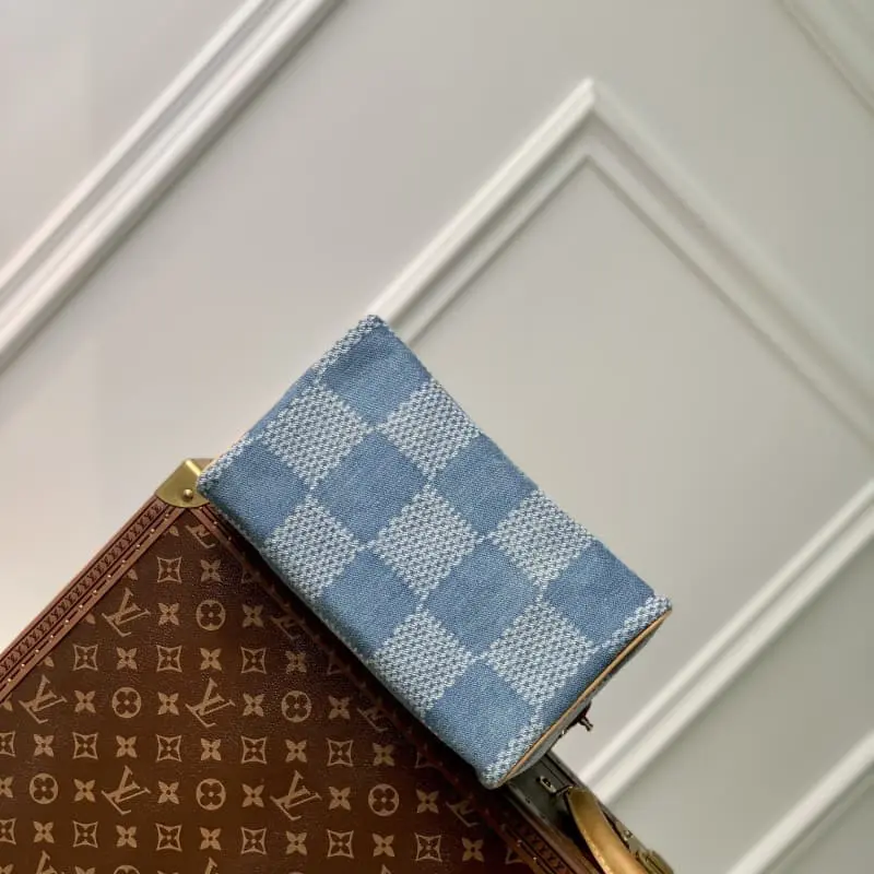 N40700 Blue Plaid 25x19x15cm High Quality Bags - Image 4