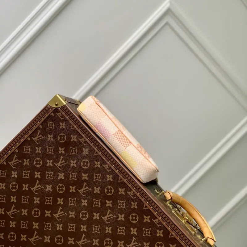 M40642 Pink (red check) 23.5x13.5x4cm High Quality Bags - Image 4