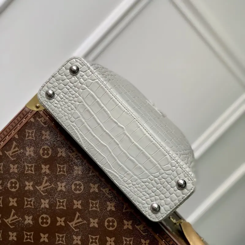 M48865 Grey Small 27x18x9cm High Quality Bags - Image 4