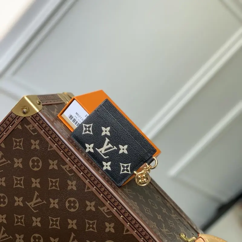 M82132 10.2x7.3x0.3cm High Quality Bags