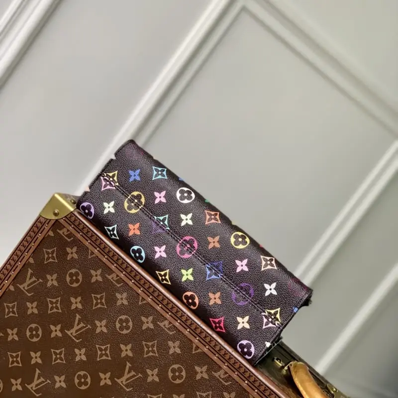 M13260 13x10x25cm High Quality Bags - Image 4