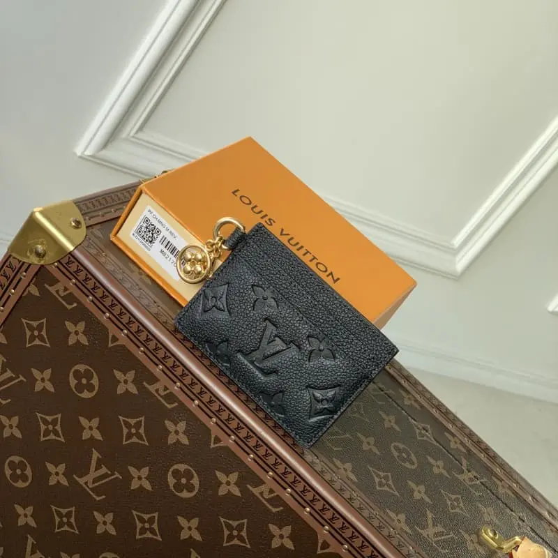 M82132 Black 10.2x7.3x0.3cm High Quality Bags