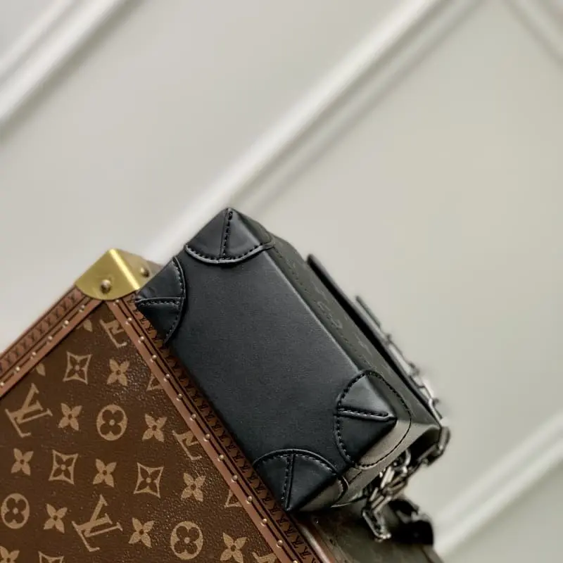 M82774 Black Flower 15x18x7cm High Quality Bags - Image 4