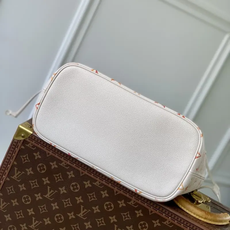 M47080 31x28x14cm High Quality Bags - Image 4