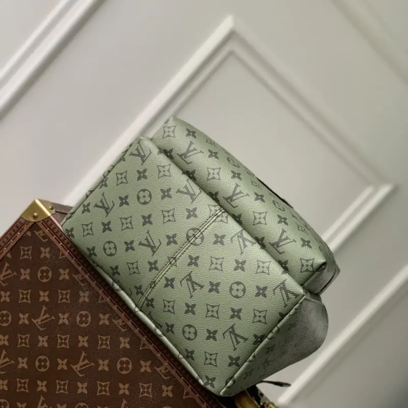 M46802 Green 29x38x20cm High Quality Bags - Image 4
