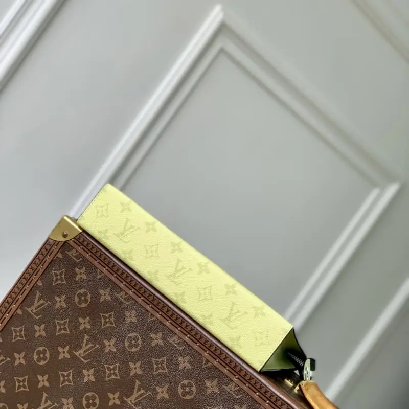 M14011 26x20cm High Quality Bags - Image 4