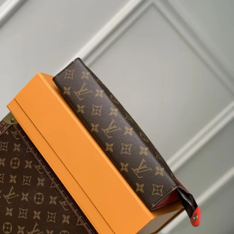 M44466 26x20x5cm High Quality Bags - Image 4