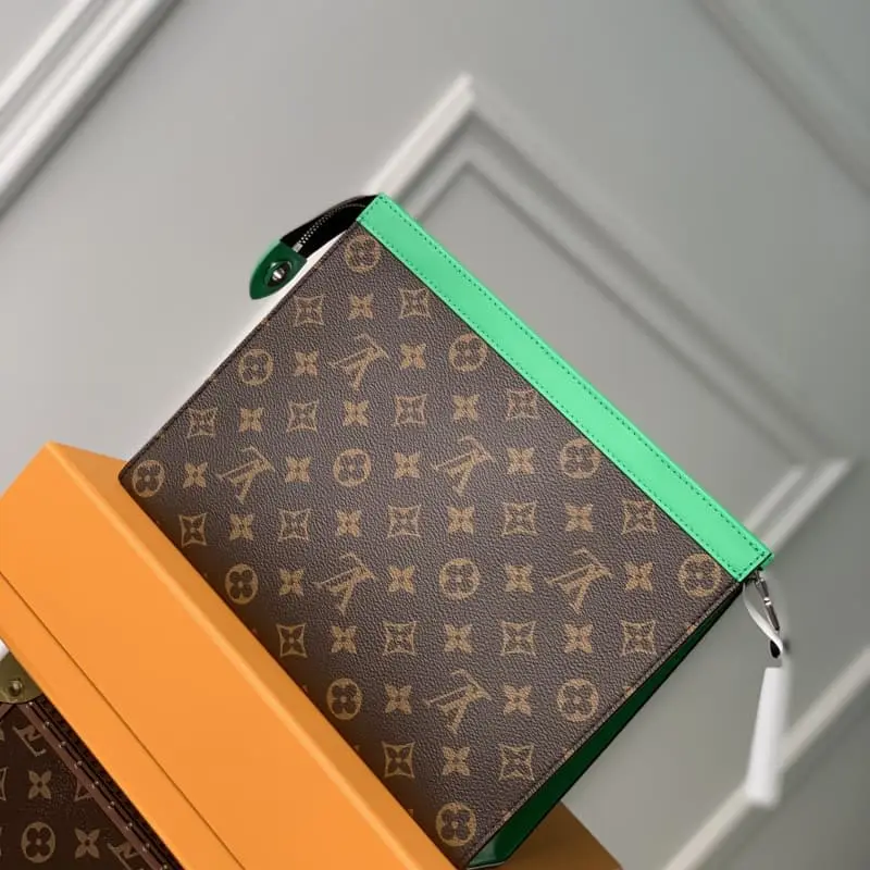 M44466 S1 26x20x5cm High Quality Bags - Image 3