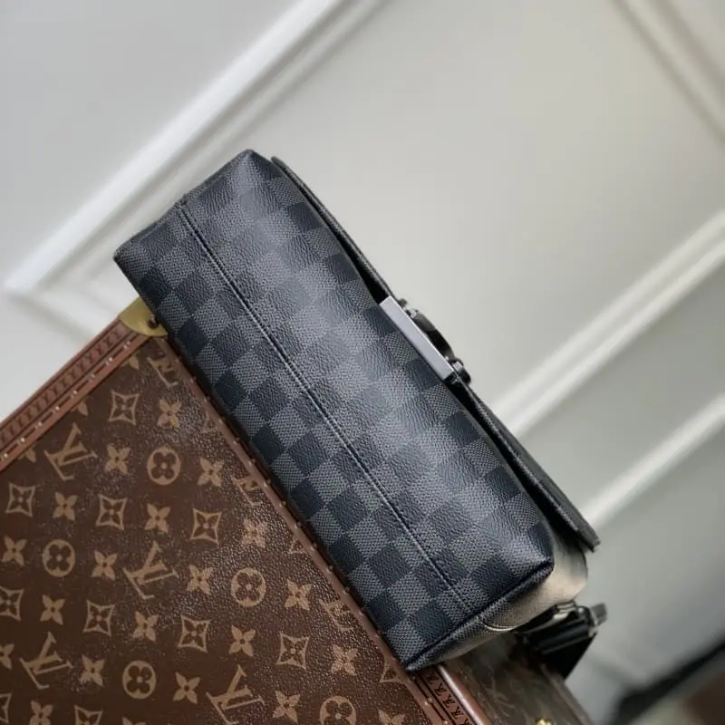 M46794 S2 28x16x10cm High Quality Bags - Image 4