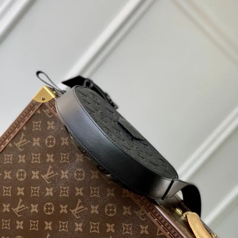 M23835 24.5x16x4.5cm High Quality Bags - Image 4