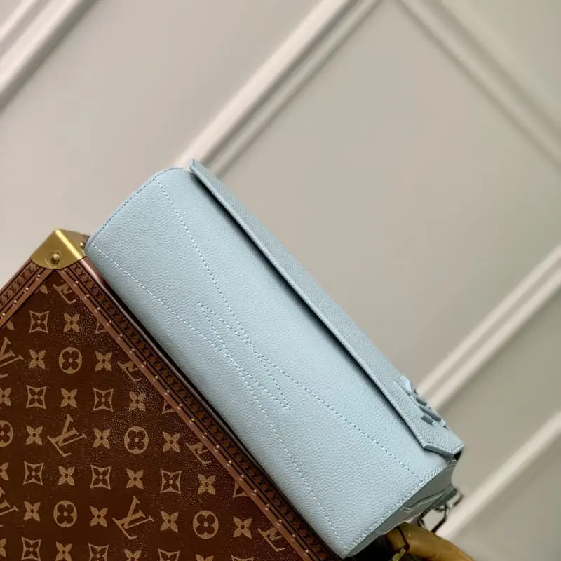 M23709 28x24x10cm High Quality Bags - Image 4