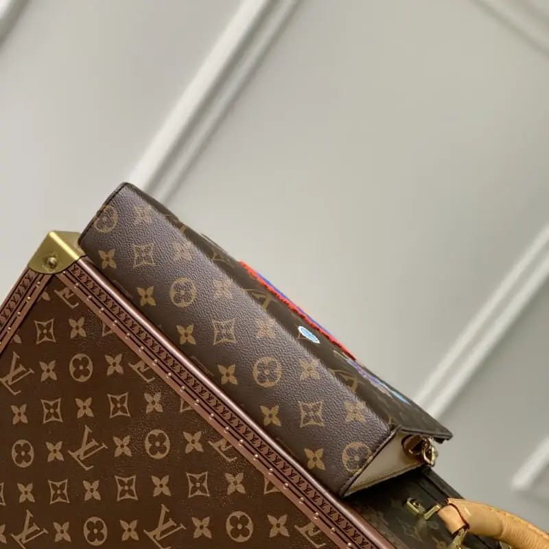 M81982 Embroidery 25x20x5.5cm High Quality Bags - Image 4