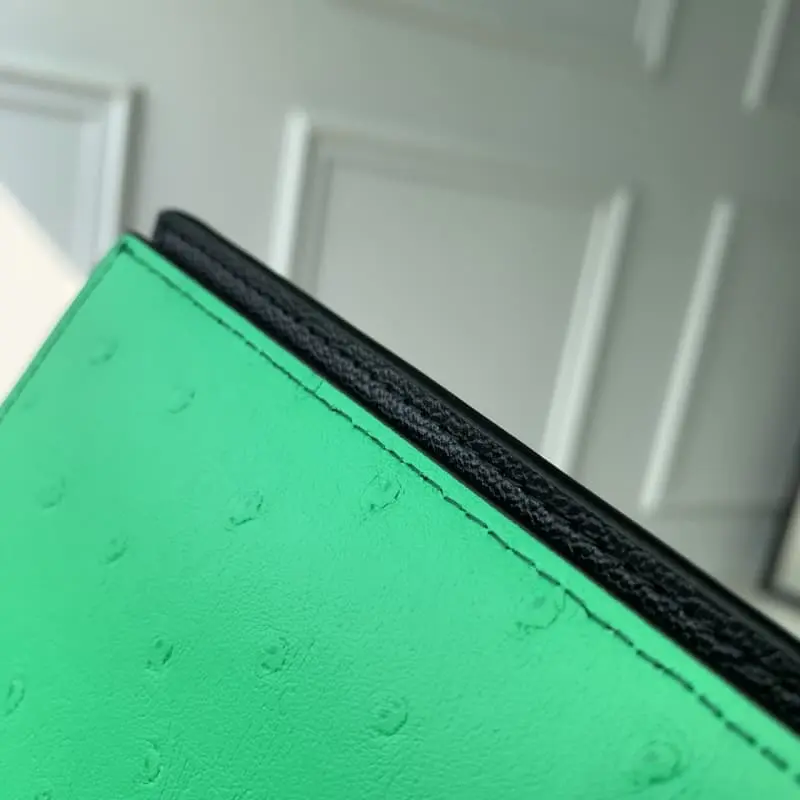 N82510 10x14x2.5cm High Quality Bags - Image 4