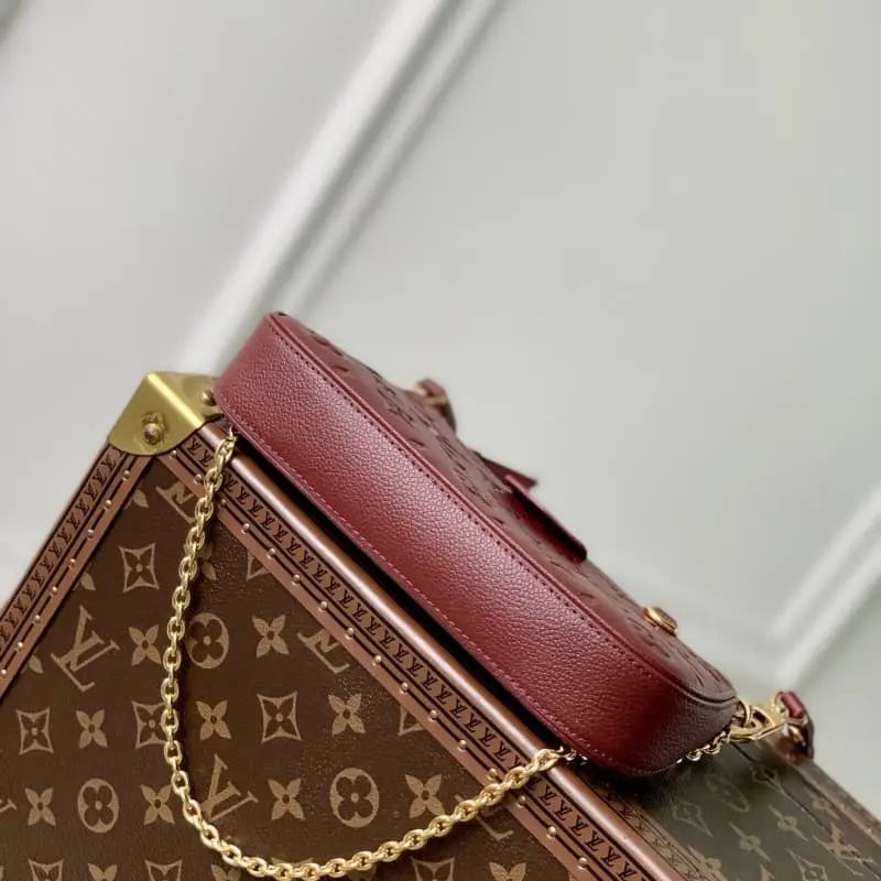 M80349 wine red 19x11.5x3cm High Quality Bags - Image 4