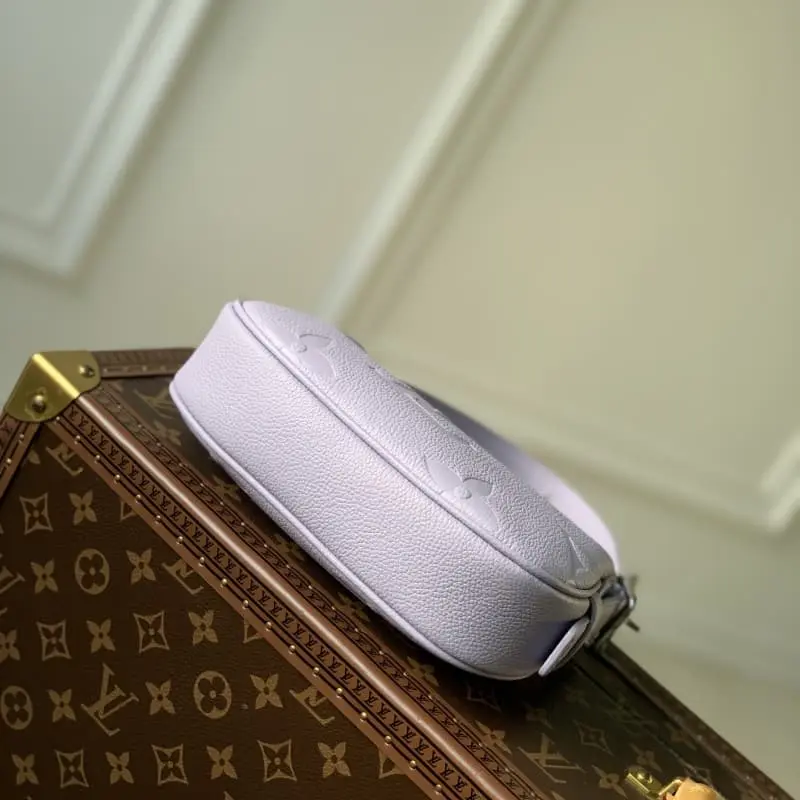 M82426 Purple 20.5x11x5cm High Quality Bags - Image 4