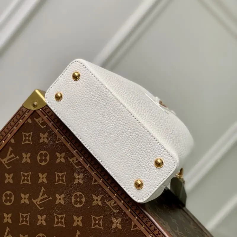 M23456 White 21x14x8cm High Quality Bags - Image 4